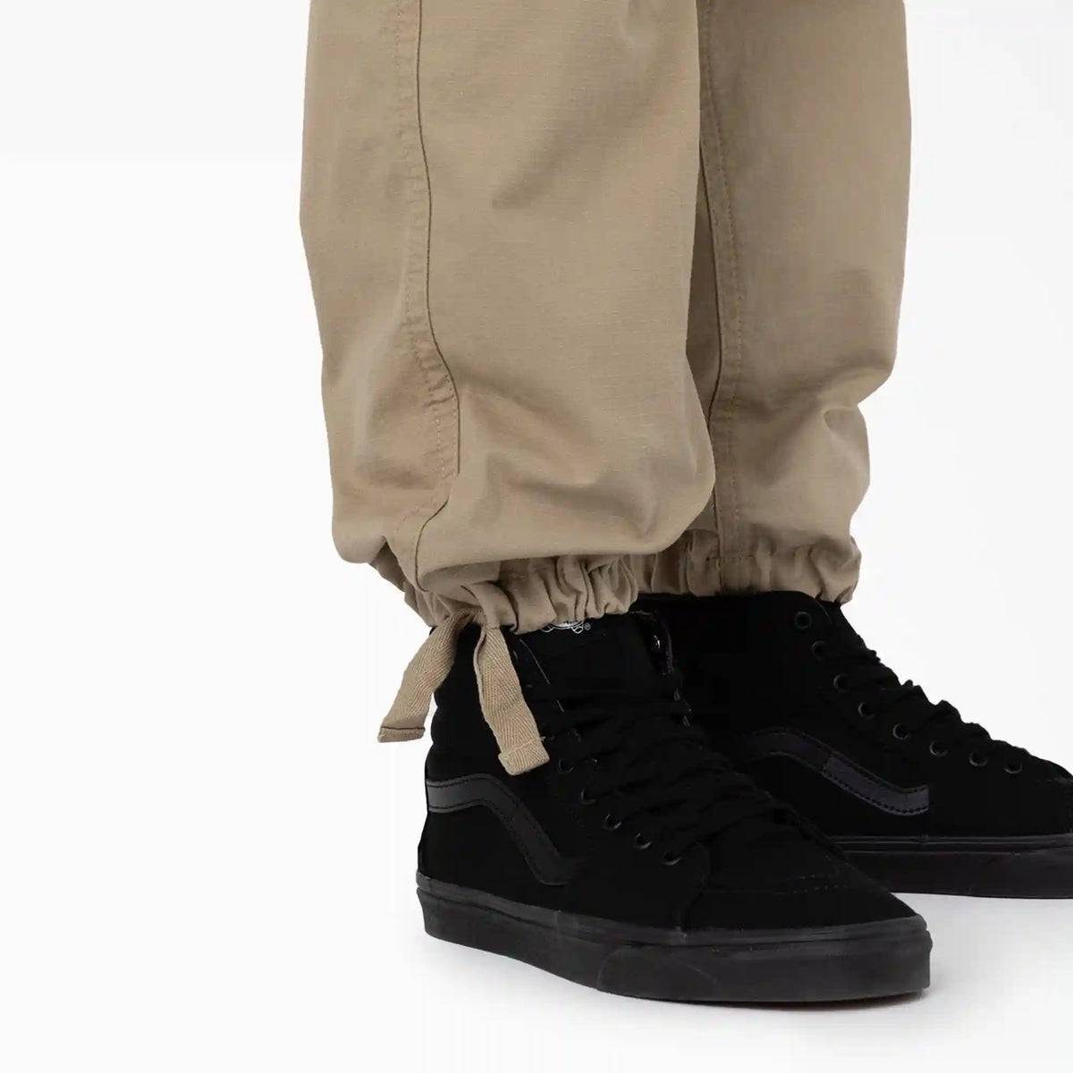 Eagle Bend Relaxed Fit Double Knee Cargo Pants